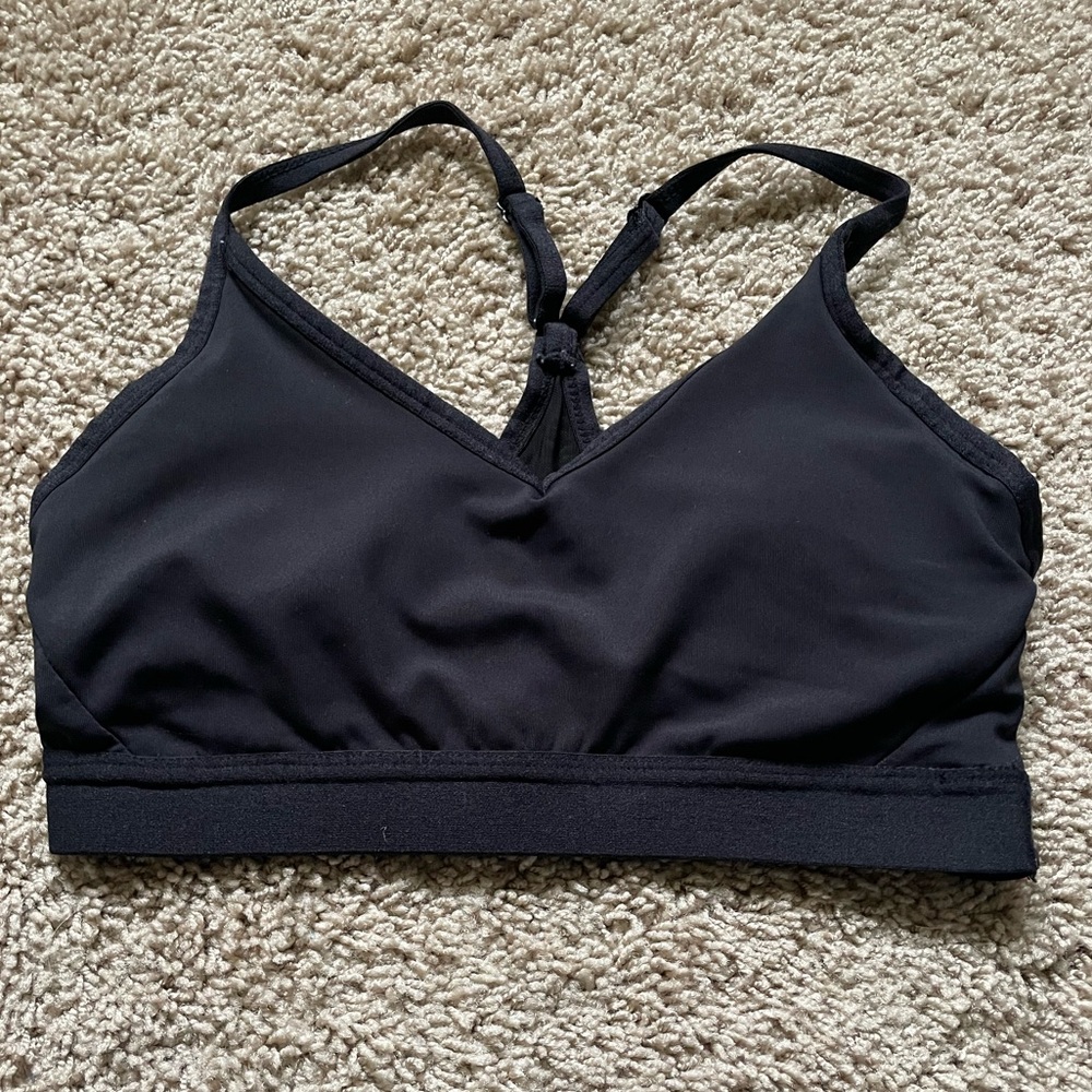 black sports bra!
